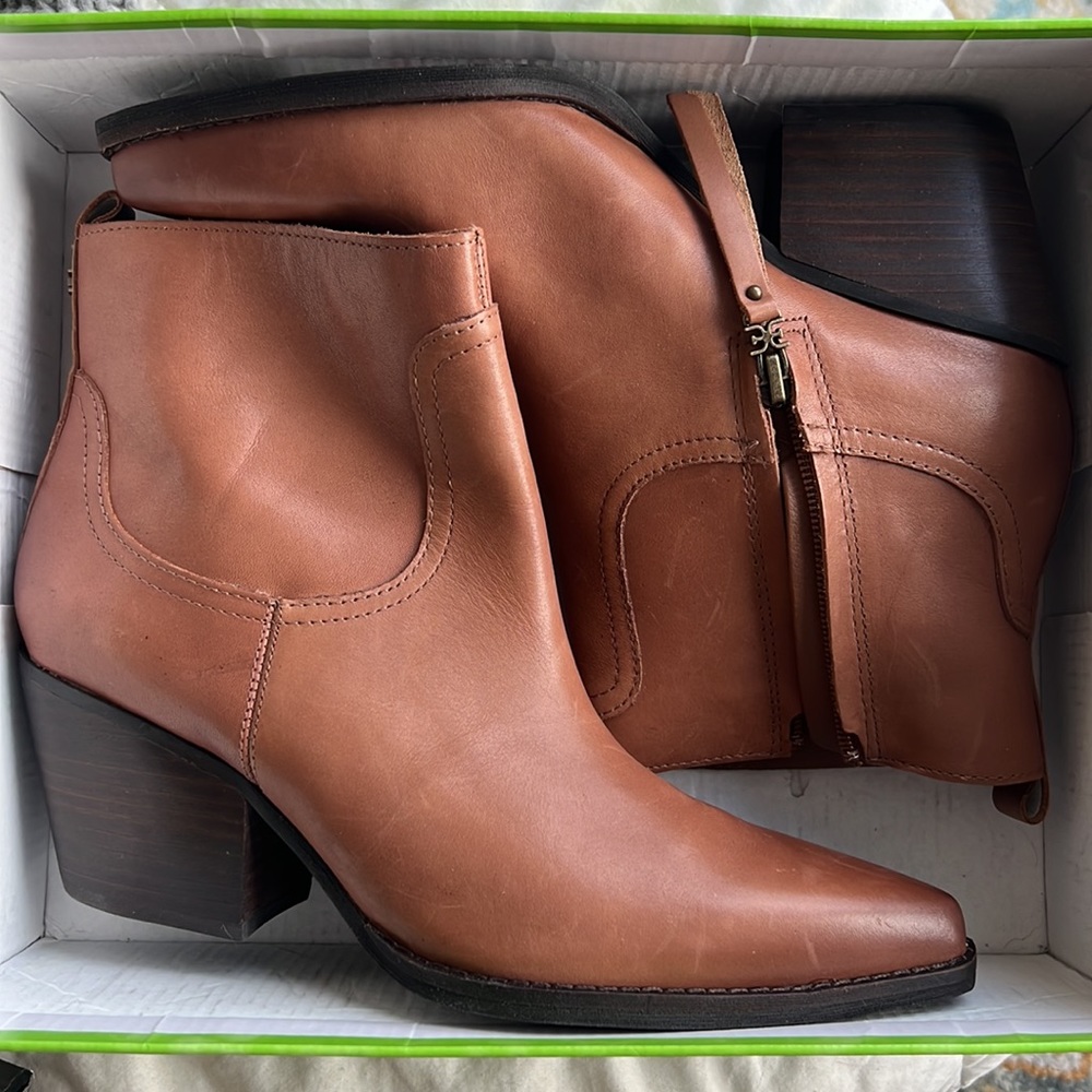 🆕 NIB Sam Edelman Boots